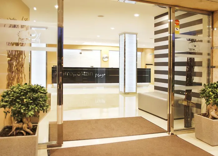 Отель Metropolitan Playa 3 Sup Плайя де Пальма