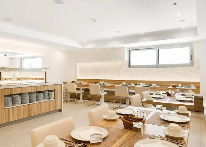 Metropolitan Playa 3 Sup 酒店 3*