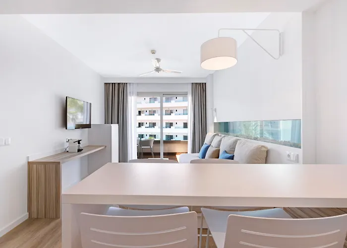 Metropolitan Playa 3 Sup 3*